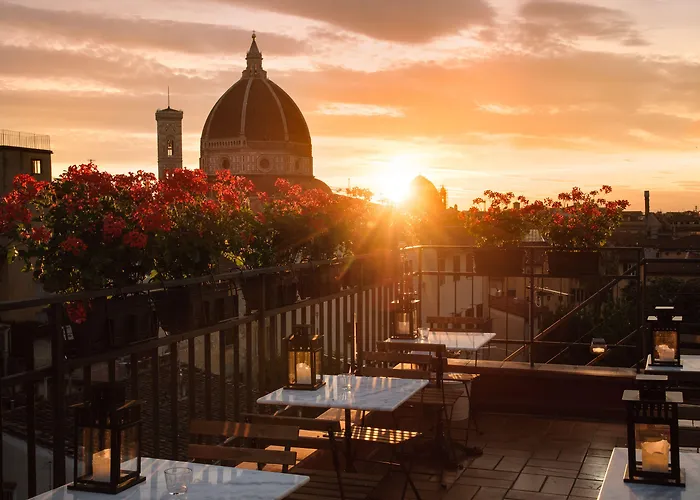Hotel Cardinal Of Florence - Recommended For Ages 25 To 55